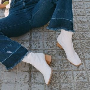 Paloma Wool Saturno Ankle Boot